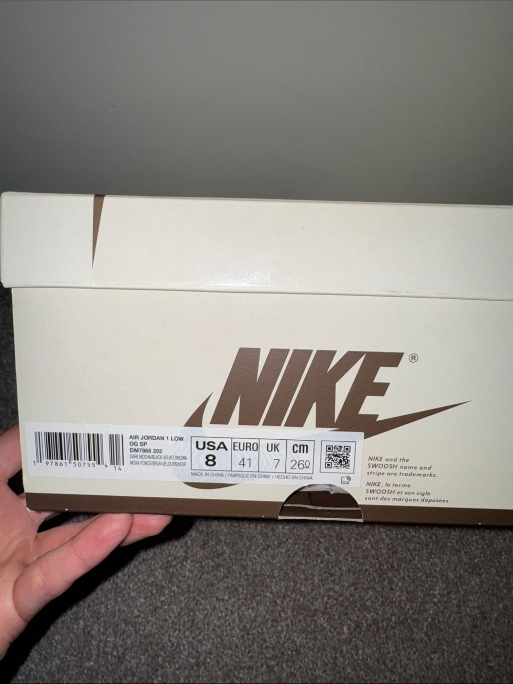 Travis Scott Reverse Mochas - Picture 10 of 11